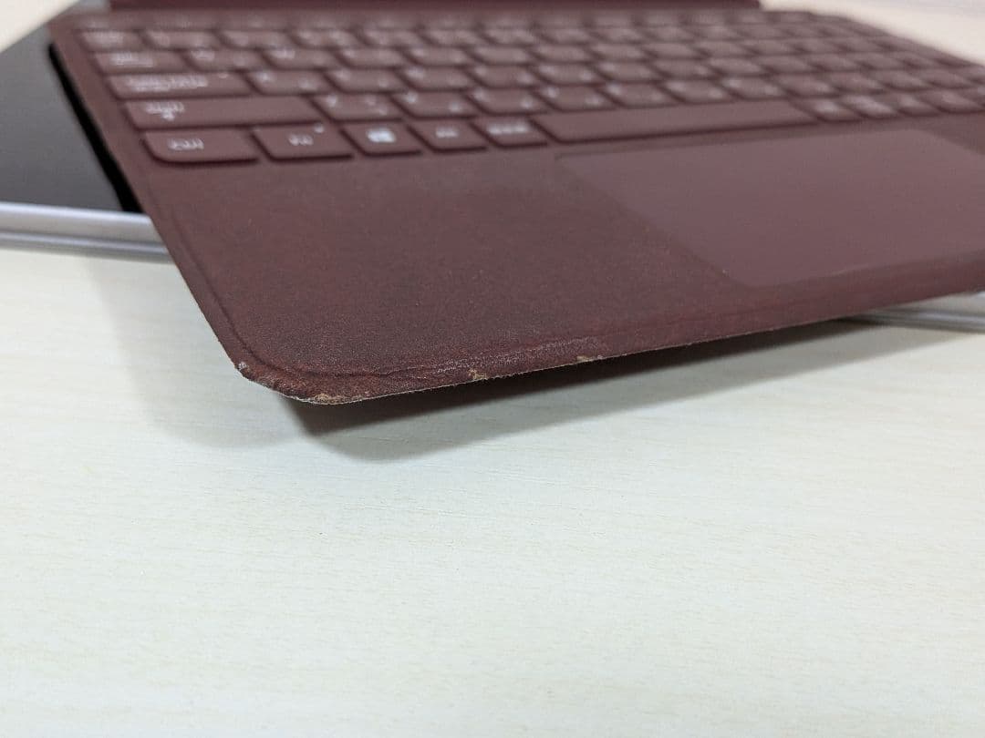 Surface GOバーガンディ 128GB