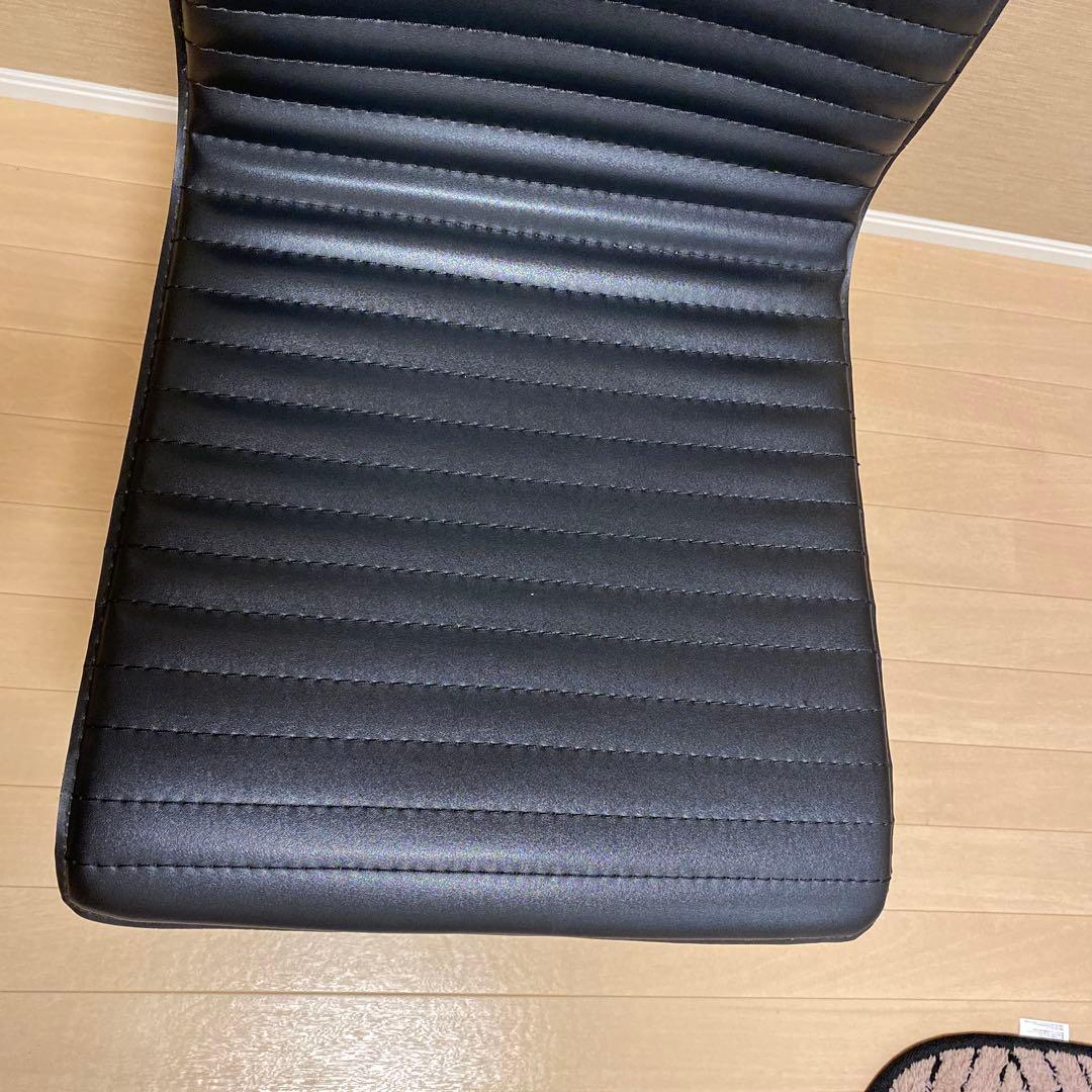 ブラック ストライプデザイン ダイニングチェア