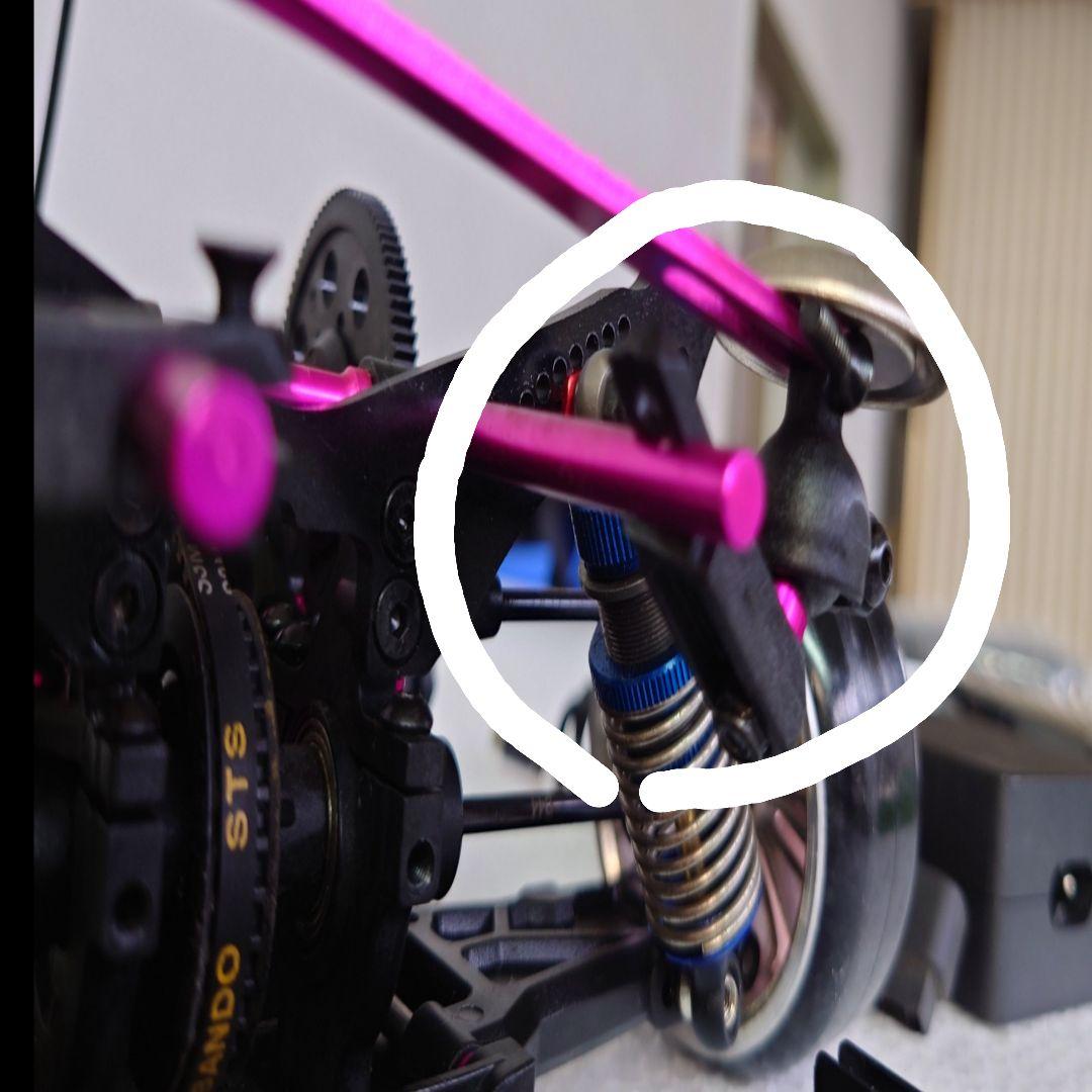 ラジコンカー 「ドリフト用 二輪駆動」 ジャンク品の出品です。