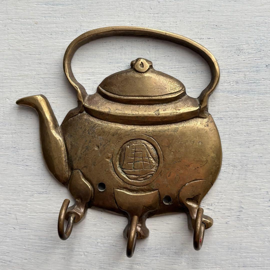 【イギリス】ヴィンテージ やかん ケトル デザイン3連 フック 真鍮 ゴールド