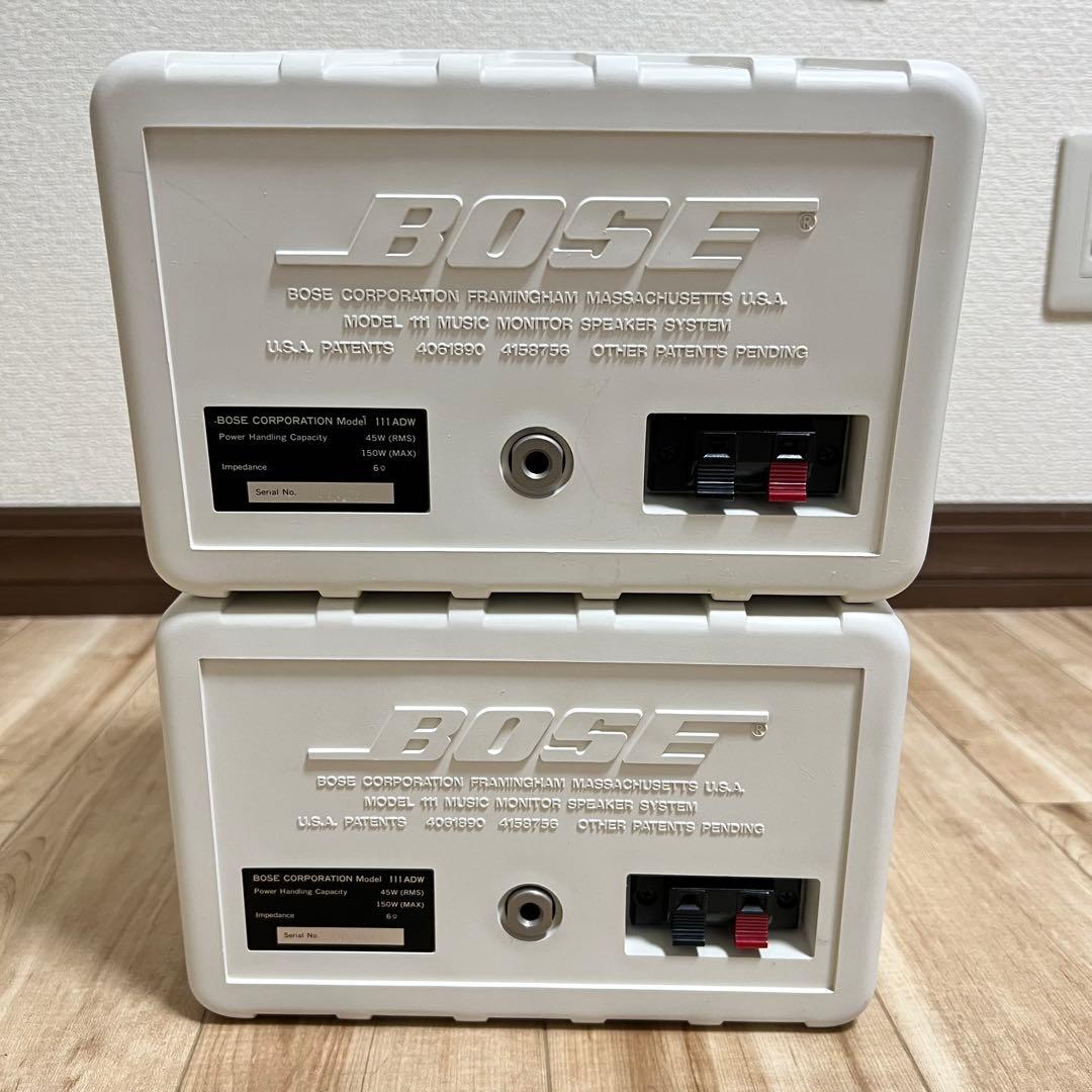 コロ助　BOSE ボーズ 111ADW ペアスピーカー 白 純正吊り金具付