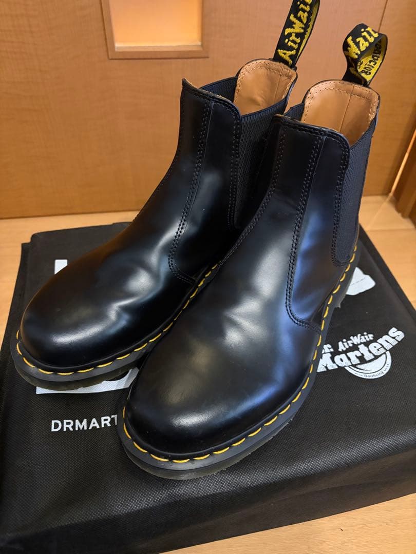 Dr. Martens チェルシー　ブラック サイドゴアブーツ　UK8