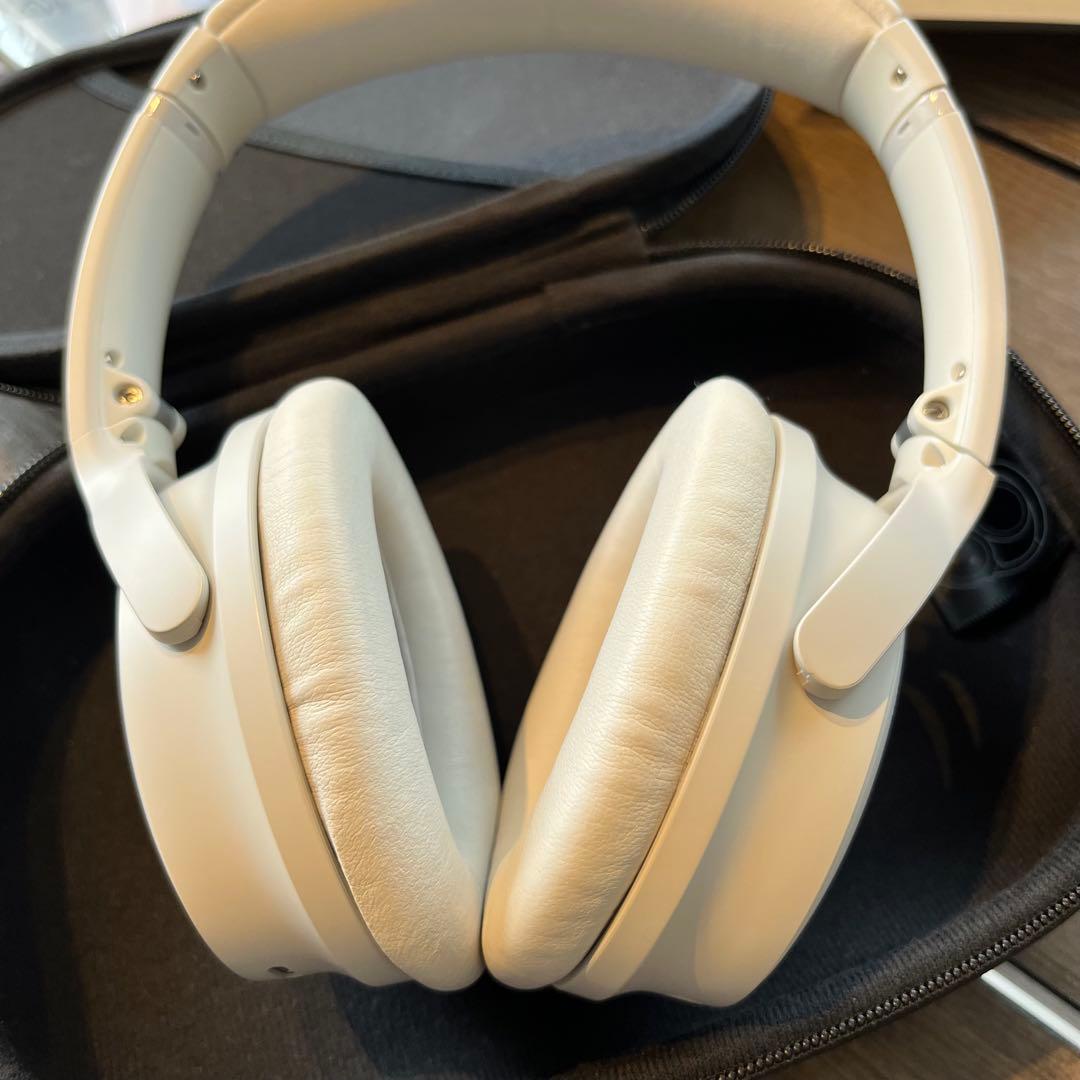 T*様 美品 Bose QuietComfort 45 ワイヤレスヘッドホン ホ