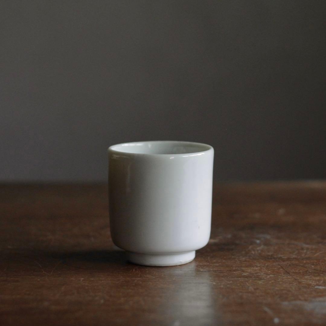 白磁 筒碗 No.2 筒盃 古道具 アンティーク 検 ） 伊万里波佐見平佐