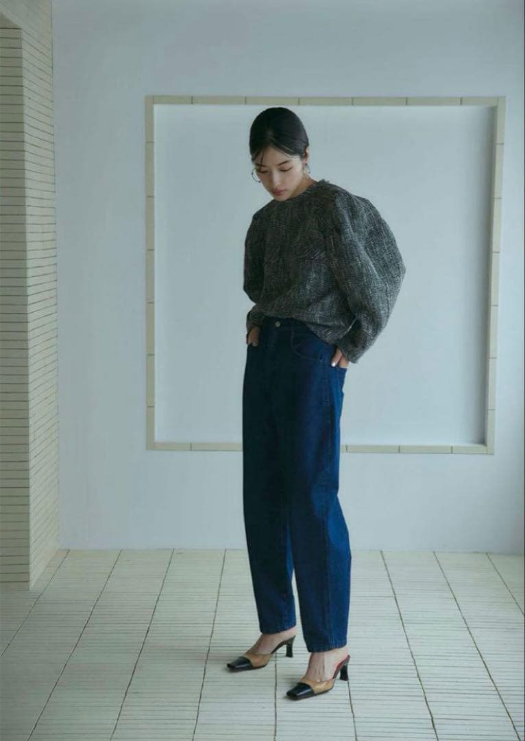 meer. TWEED PULLOVER ミックスチャコール