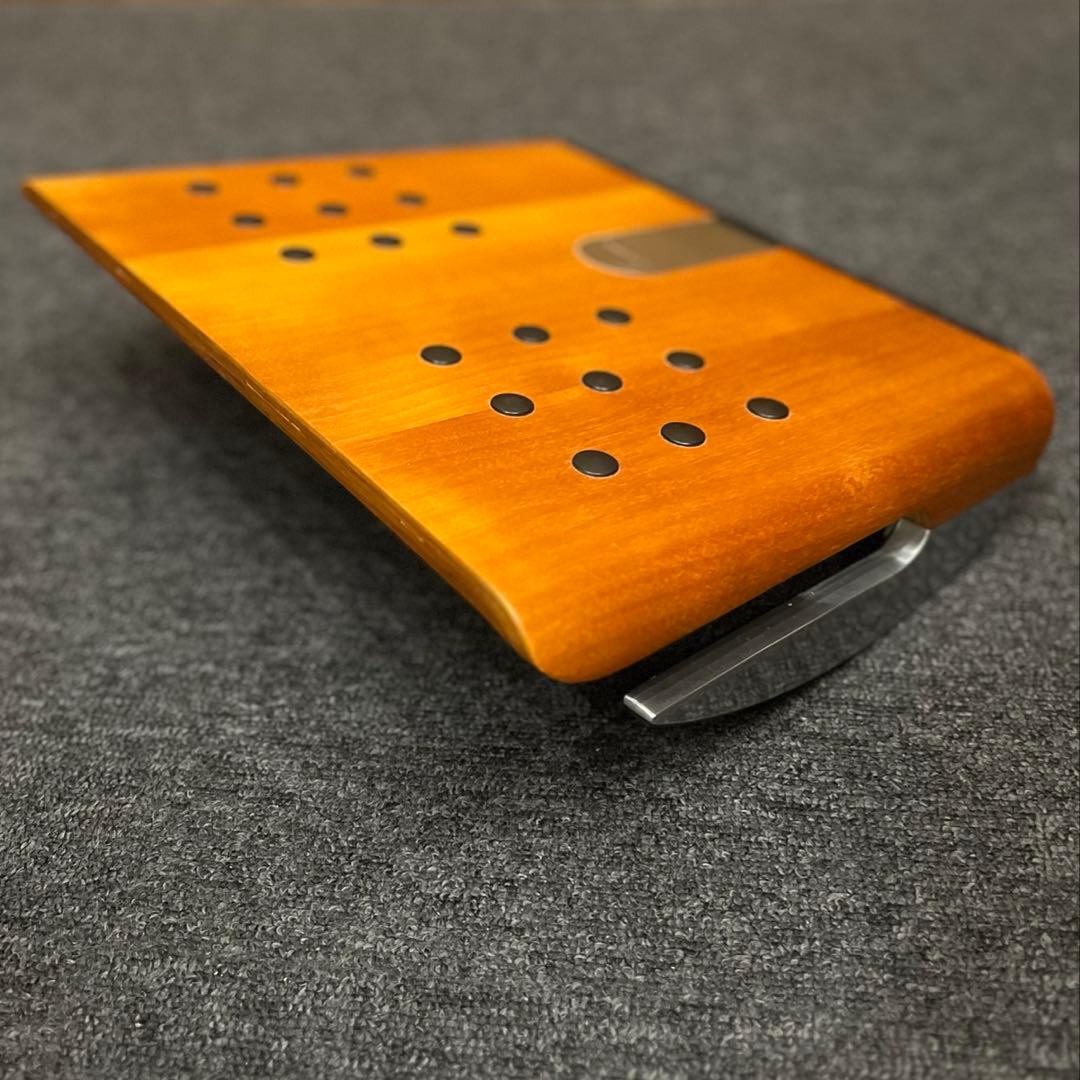 ヒューマンスケール（humanscale）フットレストFR500/チェリー