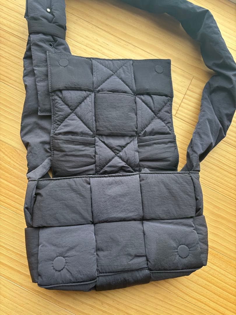 BOTTEGA VENETAパデッドテックカセットナイロンボッテガヴェネタ