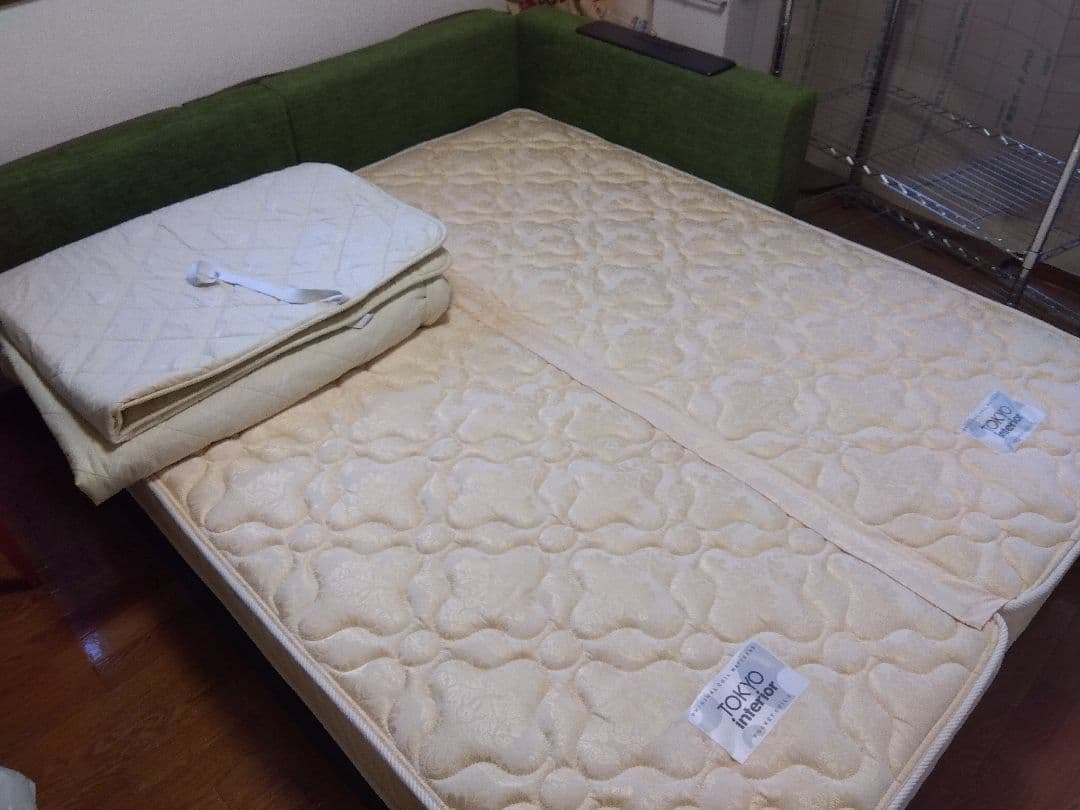 ※ndt0210様、専用　クイーンサイズベッド　 マットレスのセット