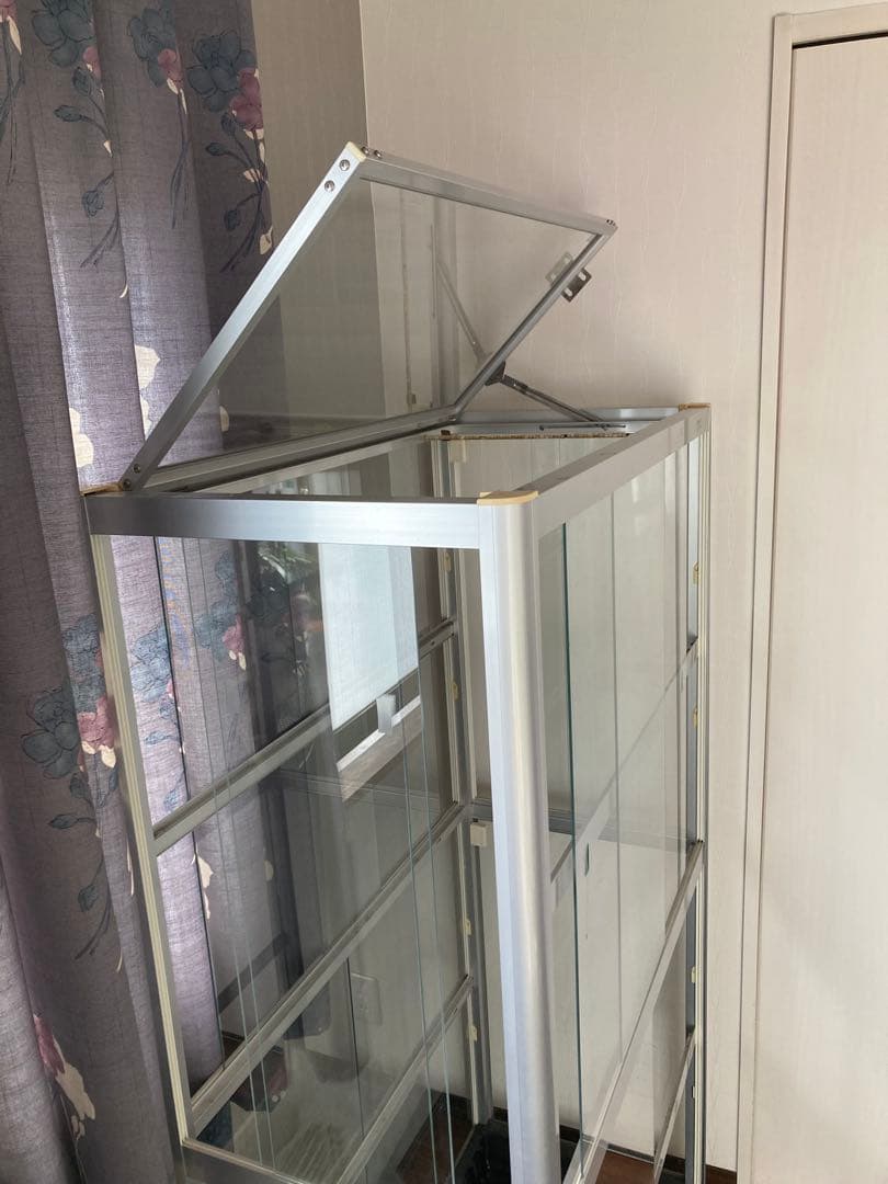 ガラス収納キャビネット　温室棚 サンルーラ　UKD-150R　蘭　栽培