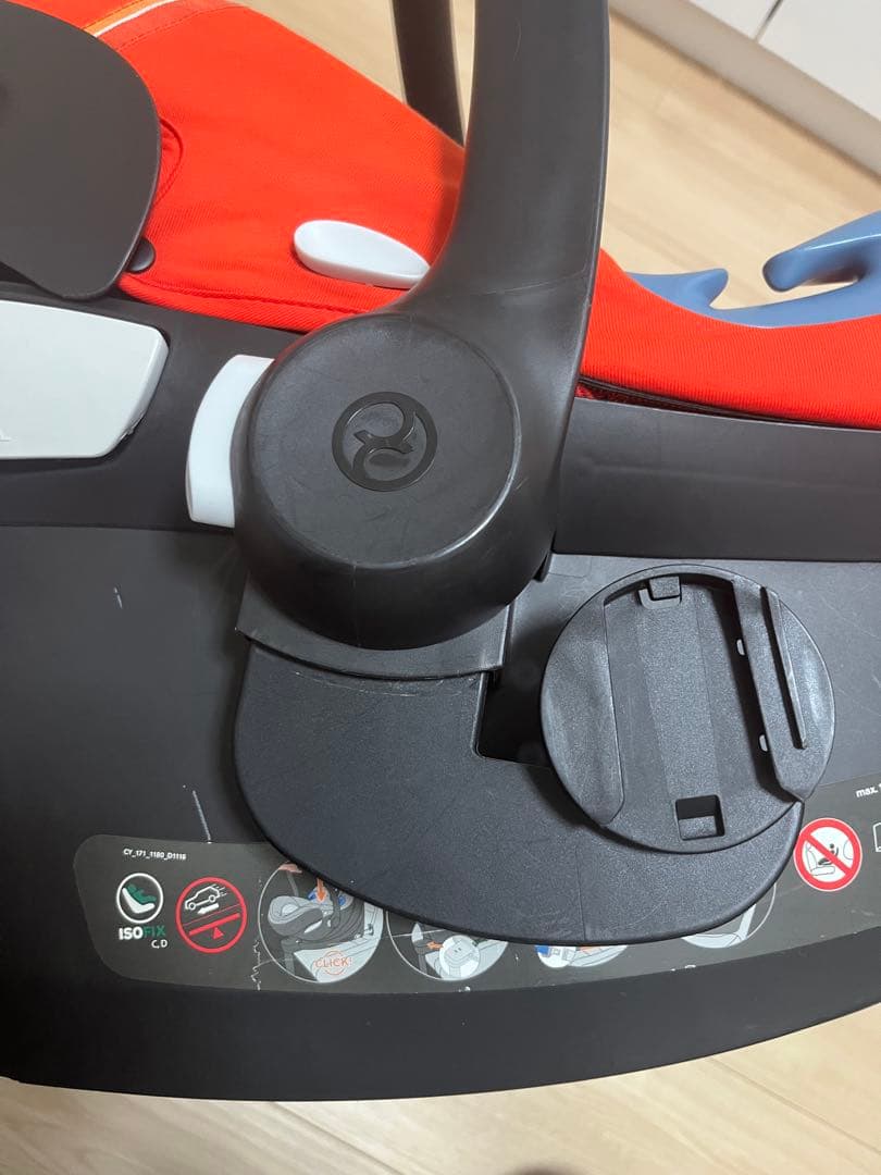 サイベックス エイトンM チャイルドシート オータムゴールド