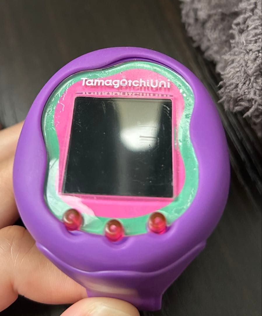 【美品】たまごっちuni パープル ストラップ付き