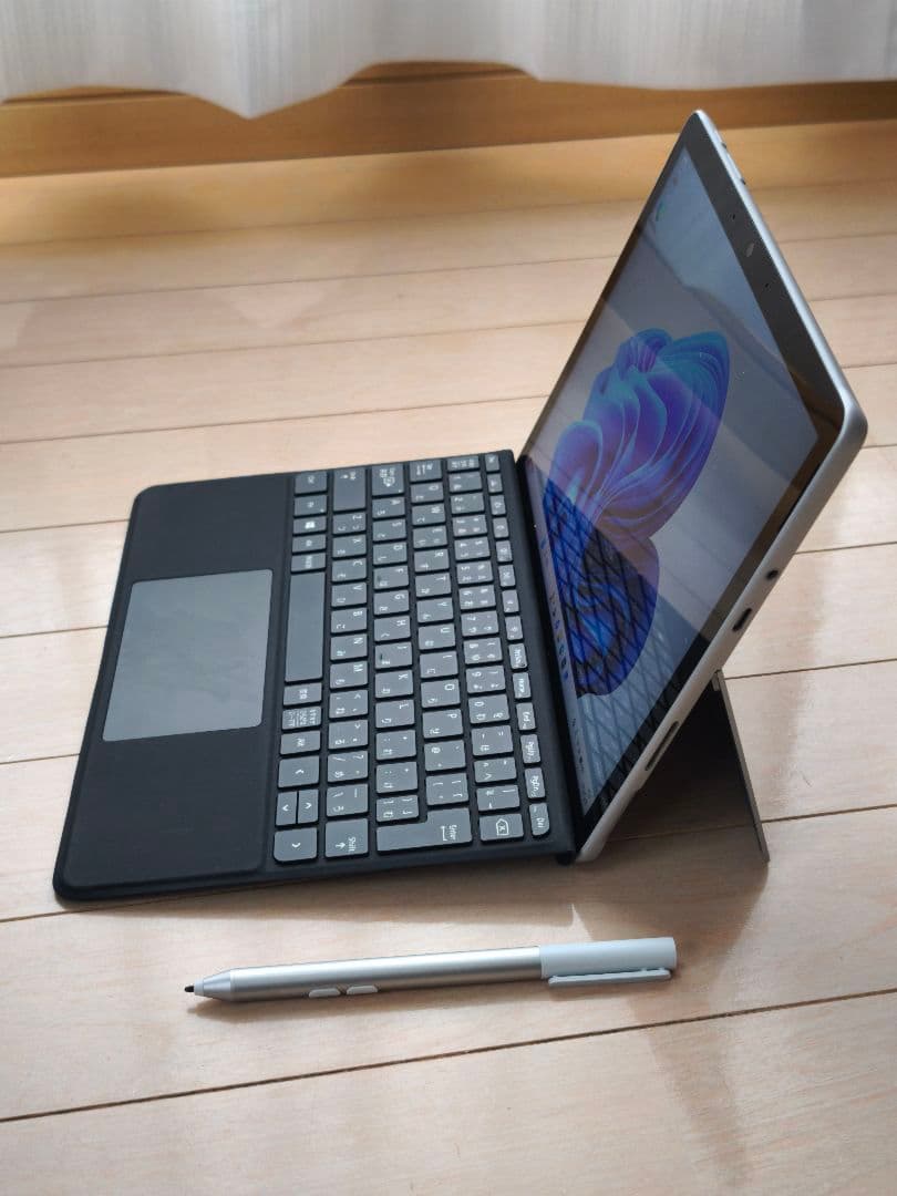 Surface Go3 64GB キーボード・タッチペン付