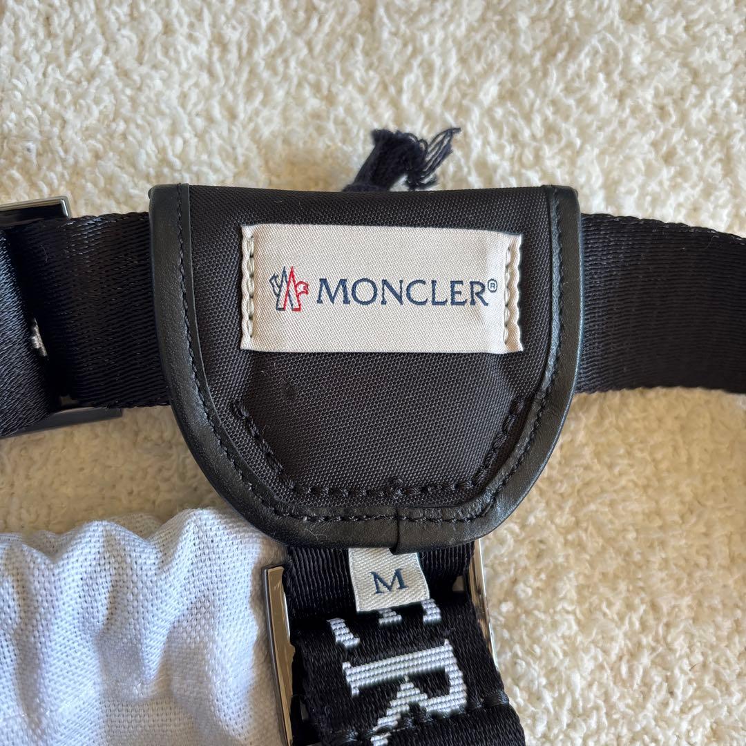 MONCLER ハーネスリードセット 黒　サイズM