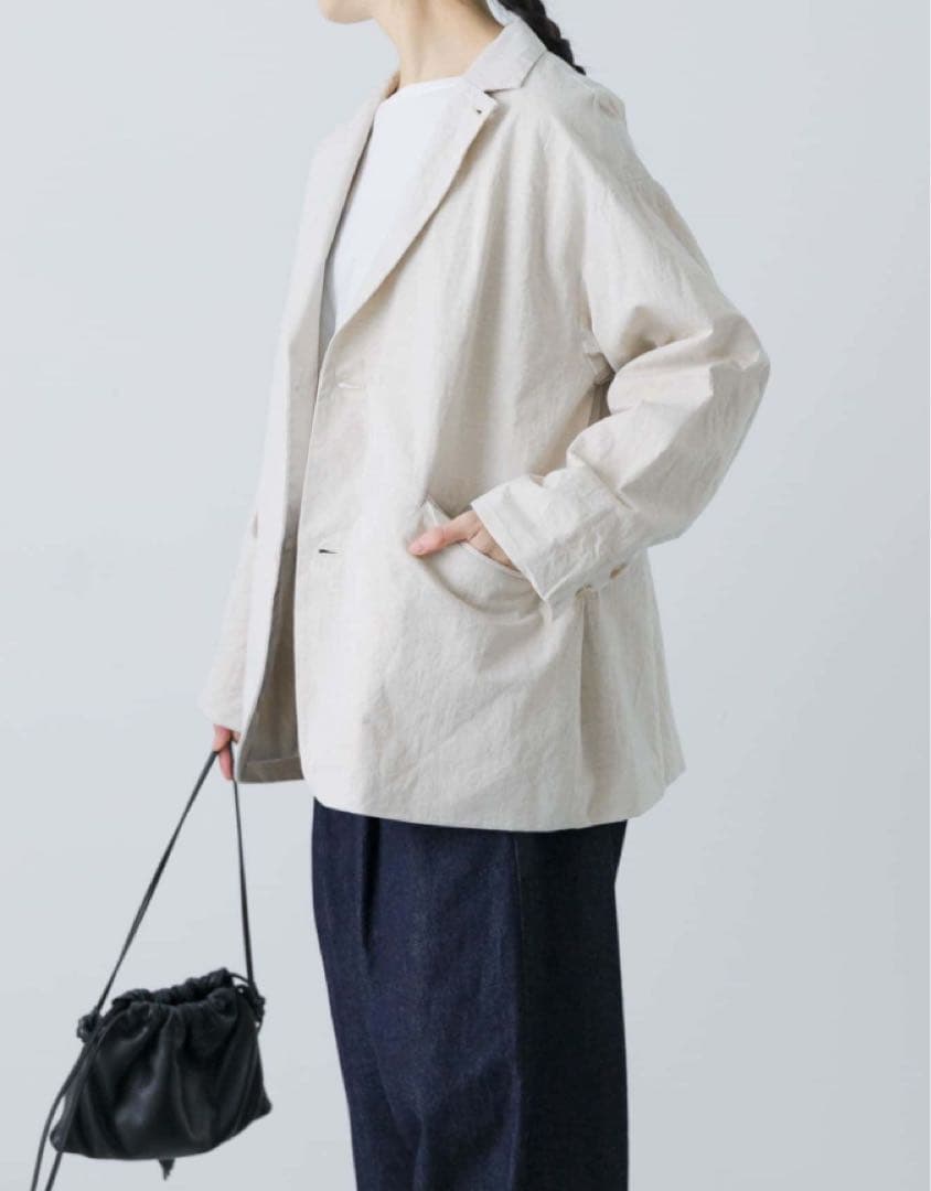 【新品・タグ付き】かぐれ　テーラードジャケット　NATURAL