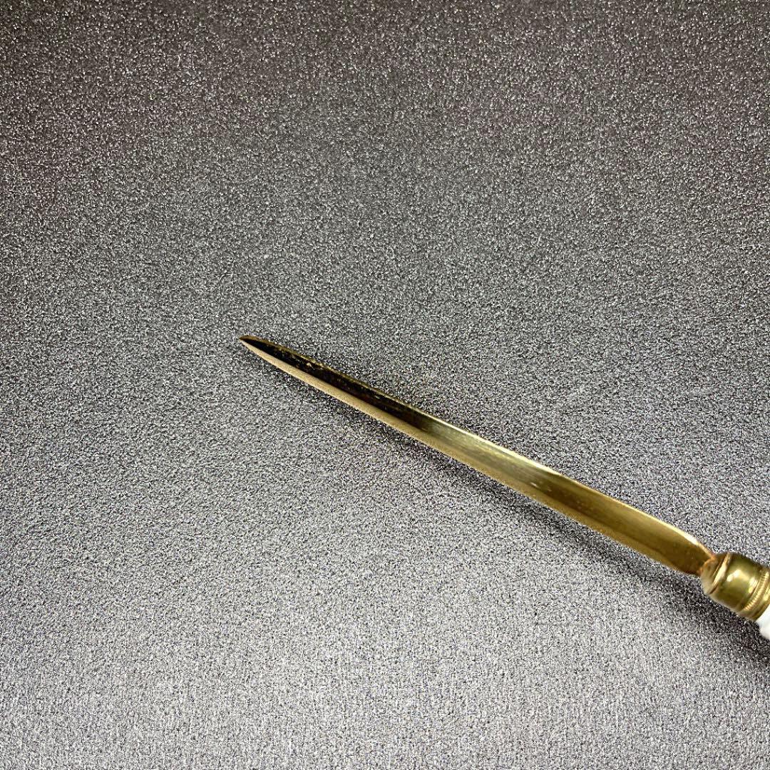 【未使用品】リモージュ 金彩装飾ピンクローズ ペントレイ&ペーパーナイフ 2点