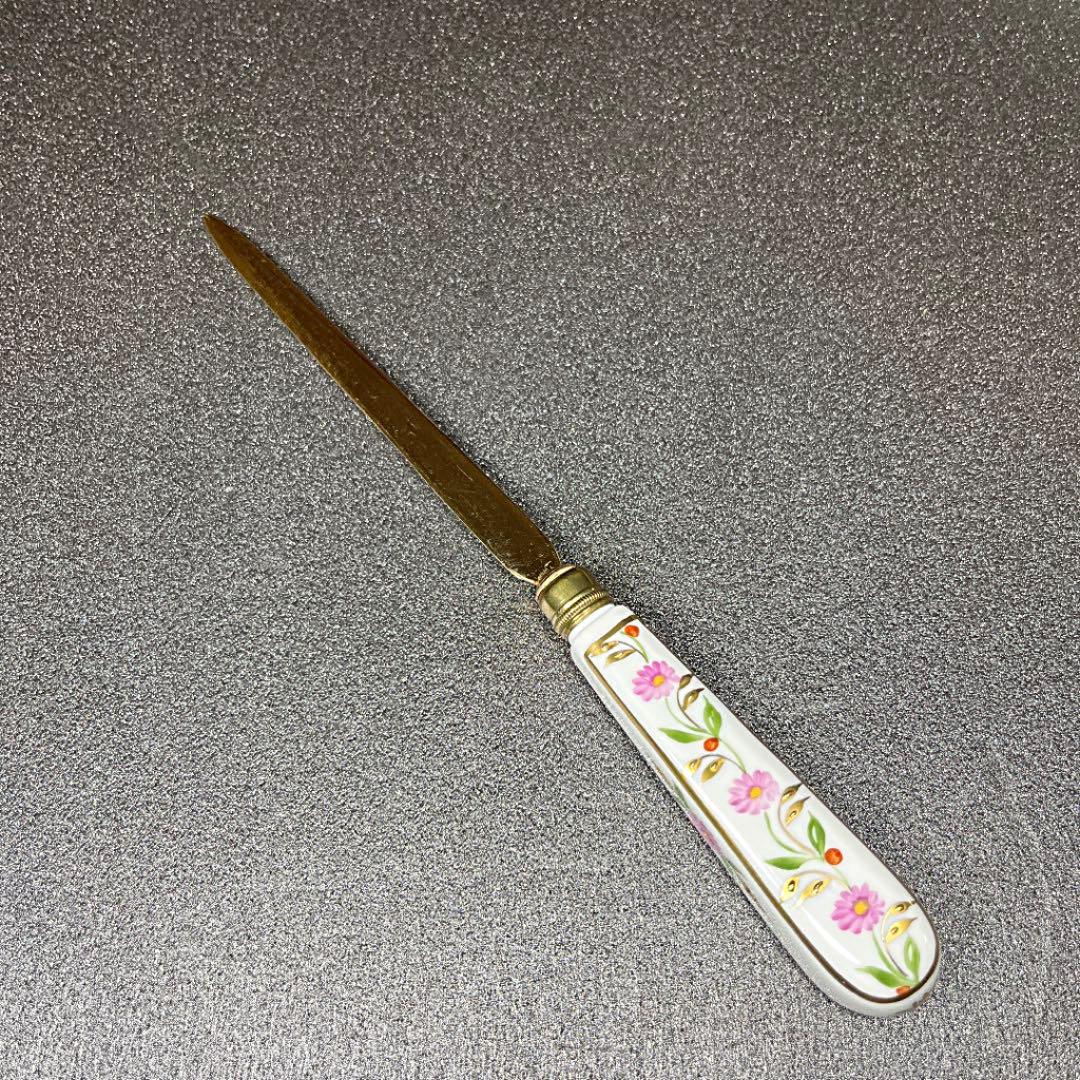 【未使用品】リモージュ 金彩装飾ピンクローズ ペントレイ&ペーパーナイフ 2点