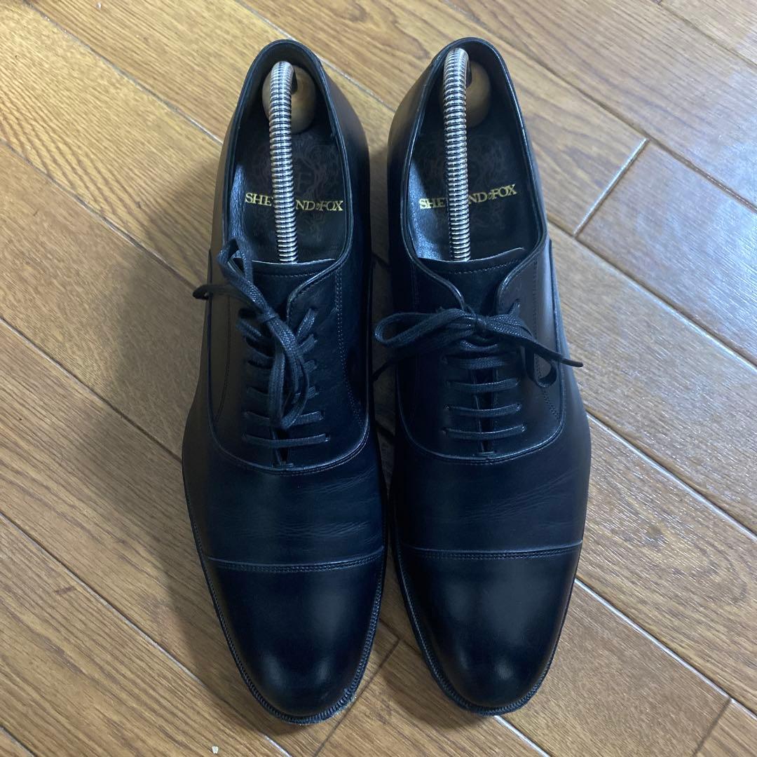 SHETLAND FOX ブラック ドレスシューズ