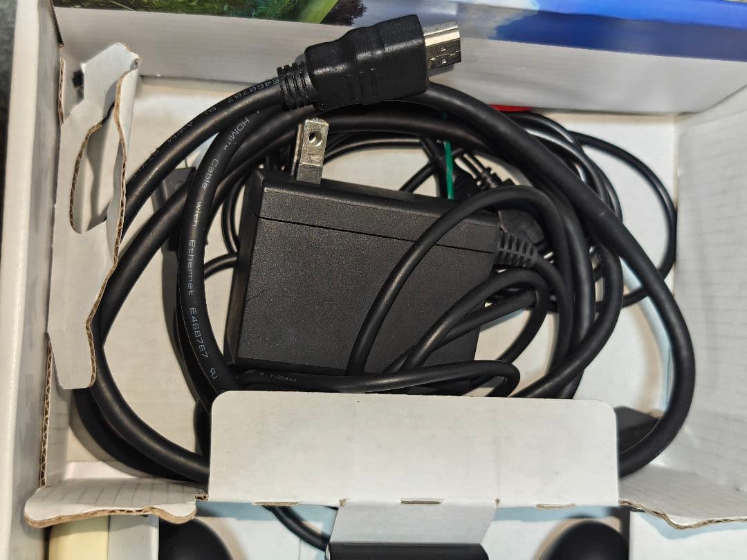 動作良好　switch 本体 ピカチュウ　モンスターボールplus