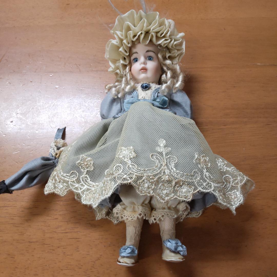 ミニョネット　アンティークドールリプロ　人形　ブリュ風