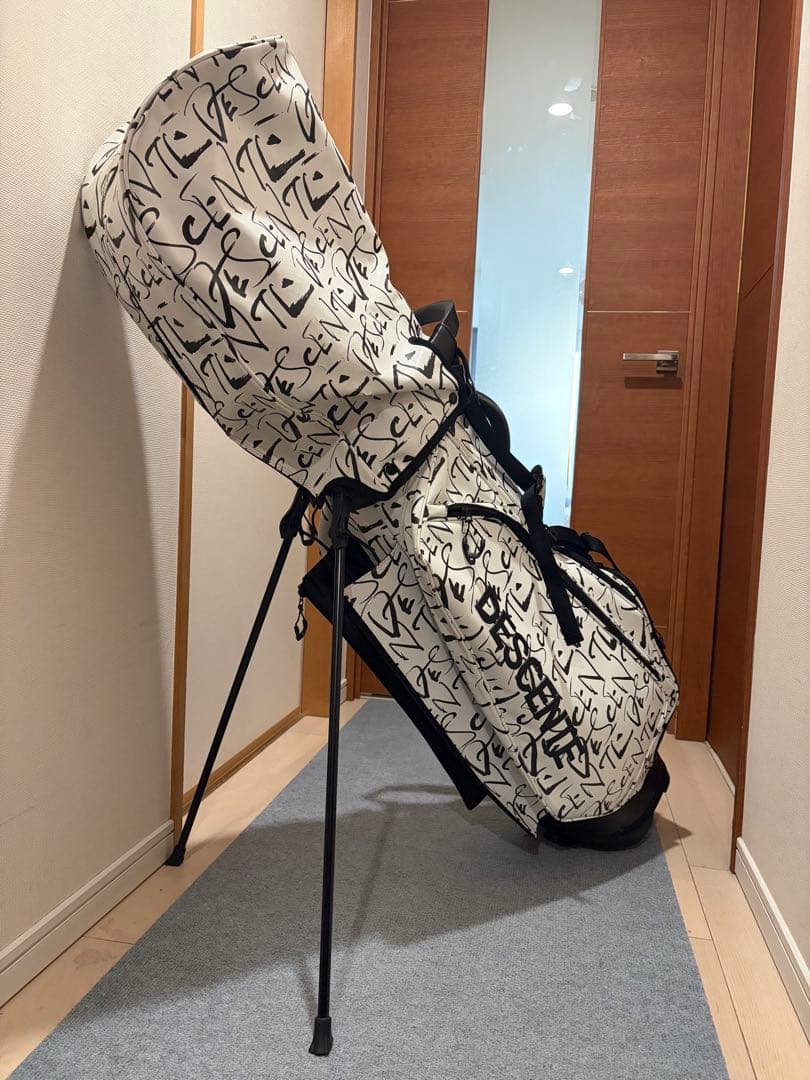 DESCENTE キャディバッグ ホワイト/ブラック