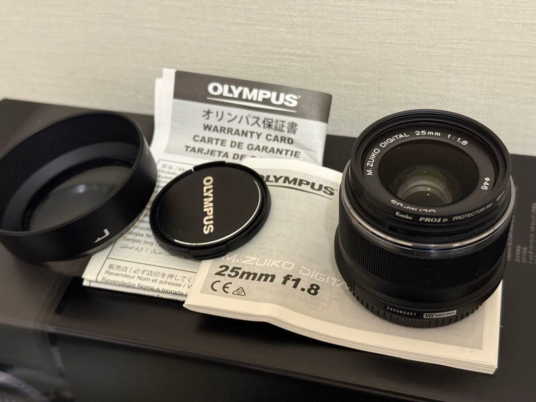 E-M5 Mark III本体+12-45㎜ F4.0 PRO+レンズ2本etc