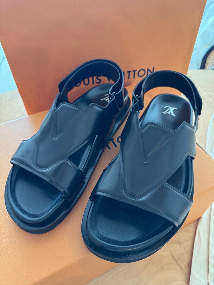 Louis Vuitton ルイ・ヴィトン LV オアシス・ライン サンダル