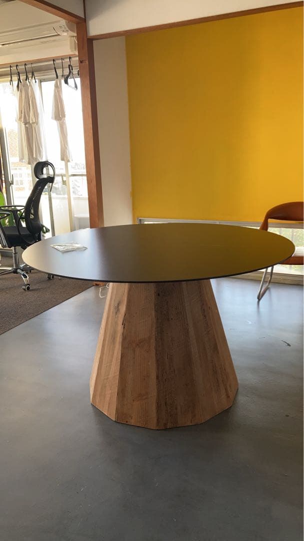 オシャレ　カフェ　円形　ダイニングテーブル　お引き取り限定