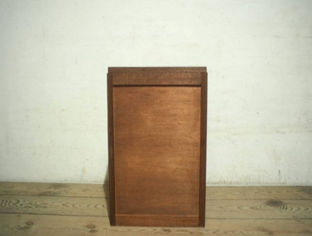 1109 ヴィンテージ　ラワンの袖机　サイドテーブル　収納棚　引き出し　レトロ