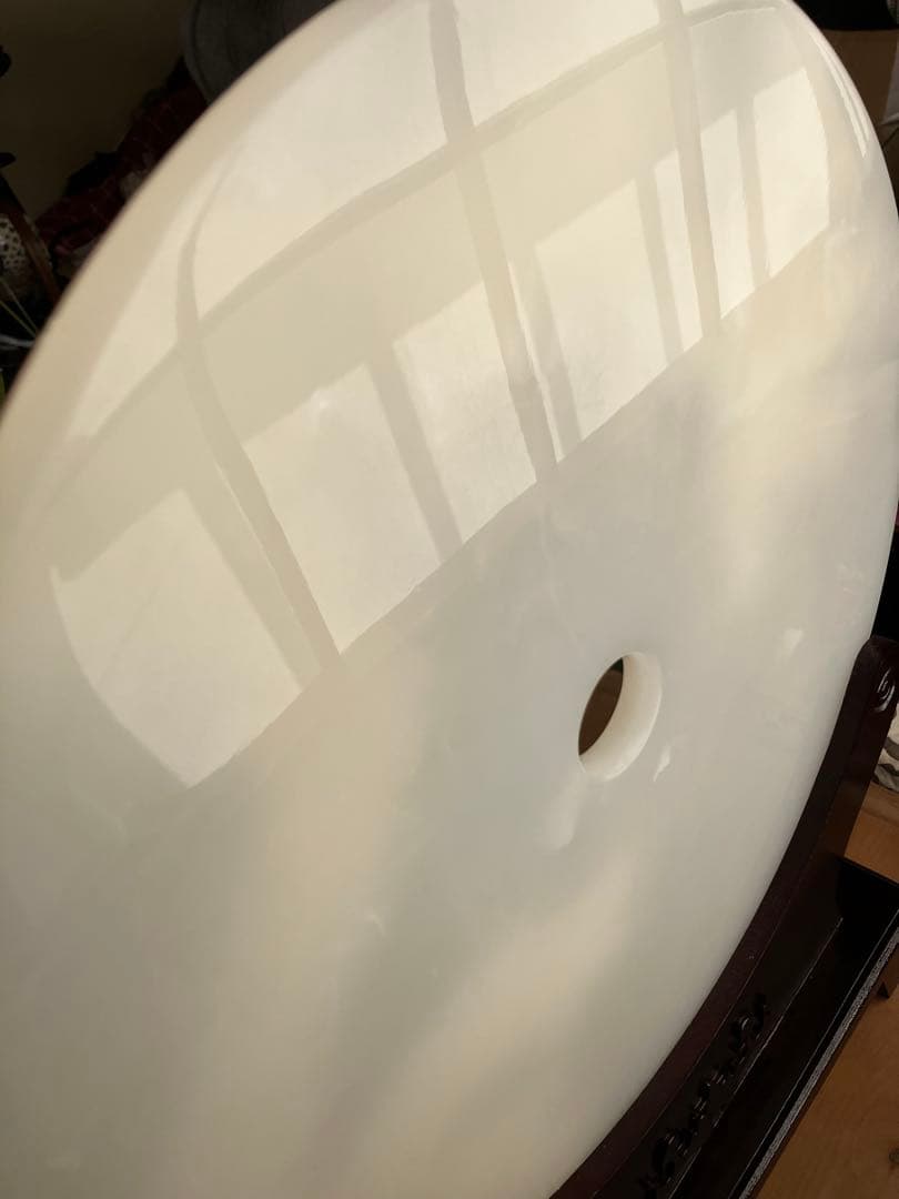 アフガニスタン白玉「松鶴延年」　東京書芸館購入品