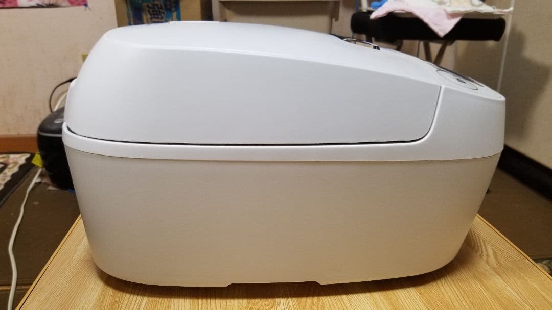 2022年製 タイガー圧力IH炊飯器 旨み粒立ち炊き 遠赤5層土鍋蓄熱コート釜