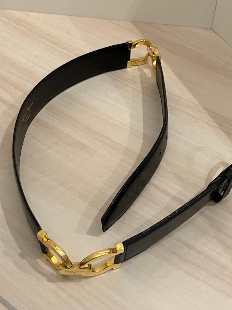 美品　サルヴァトーレ フェラガモ　ダブルガンチーニ　ベルト　リザード　ネイビー