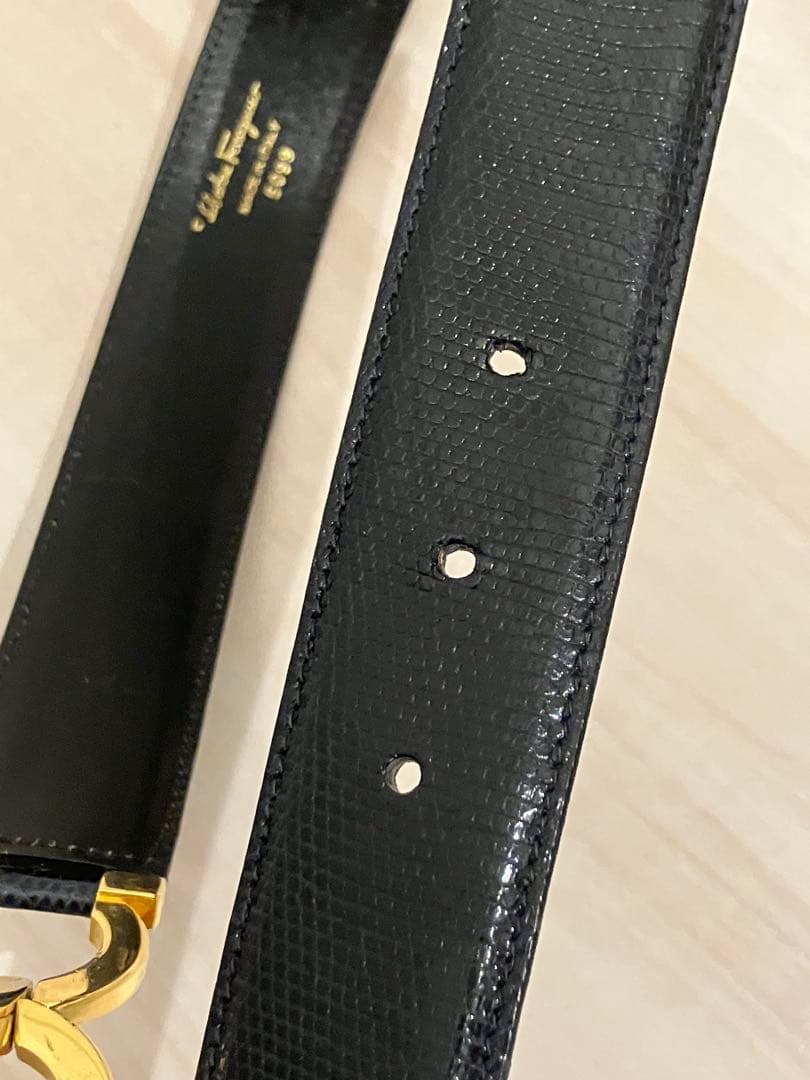 美品　サルヴァトーレ フェラガモ　ダブルガンチーニ　ベルト　リザード　ネイビー