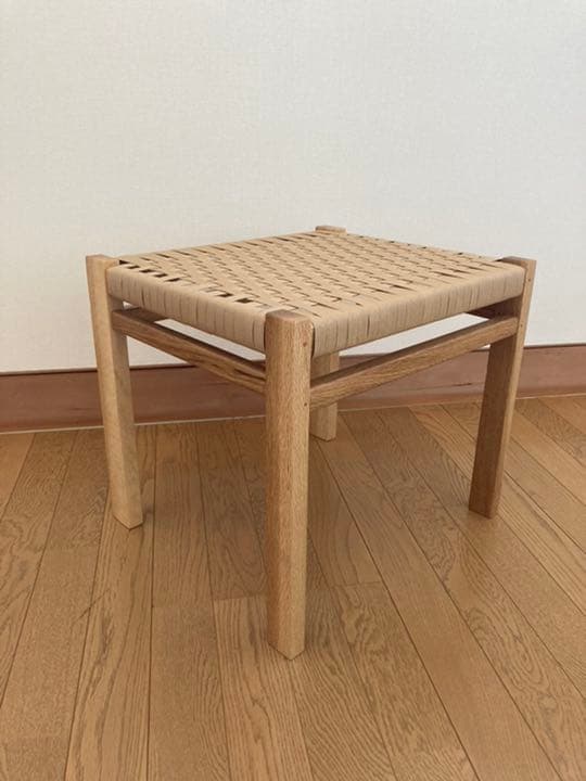 木製スツール「信濃大町の楢スツール」