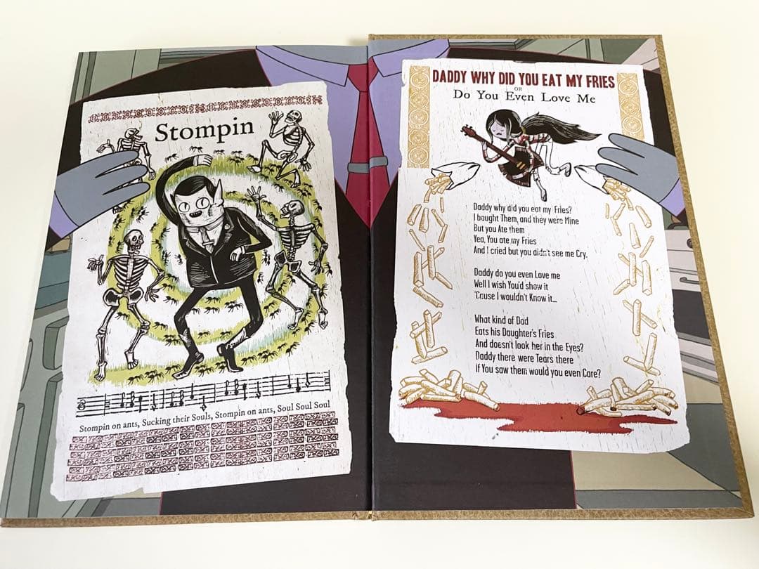 アドベンチャータイム　エンサイクロペディア　洋書　本　ファンブック　マーセリン