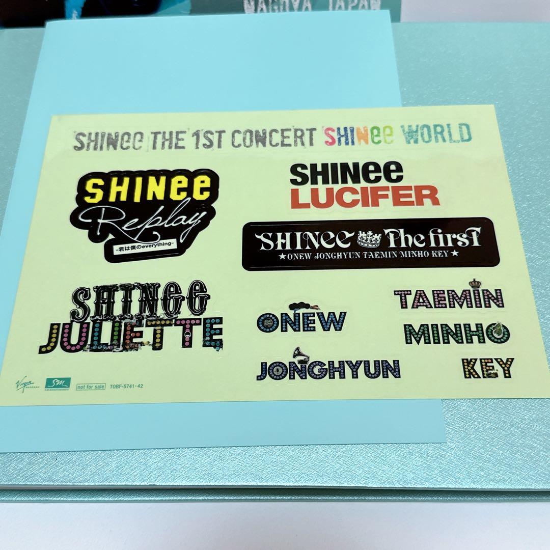 SHINee WORLD 1st concert 写真集 ライブ DVD