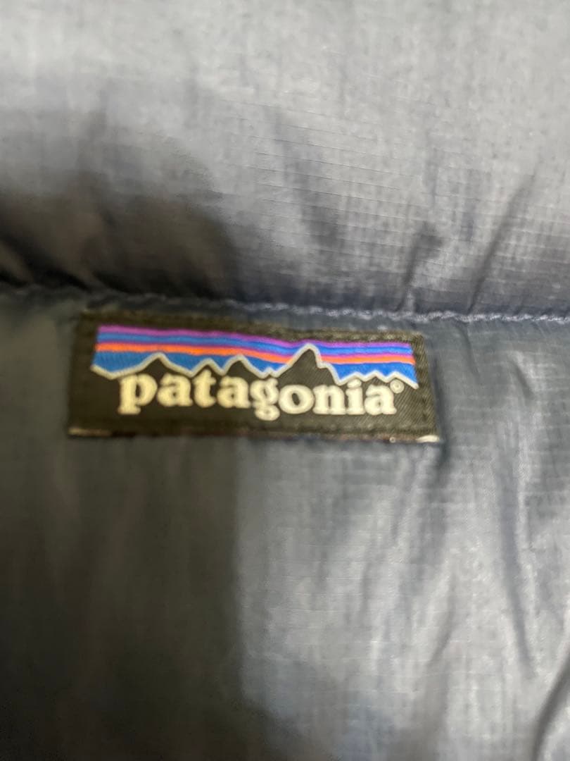 パタゴニア　キッズ　ダウンジャケット　XSサイズ