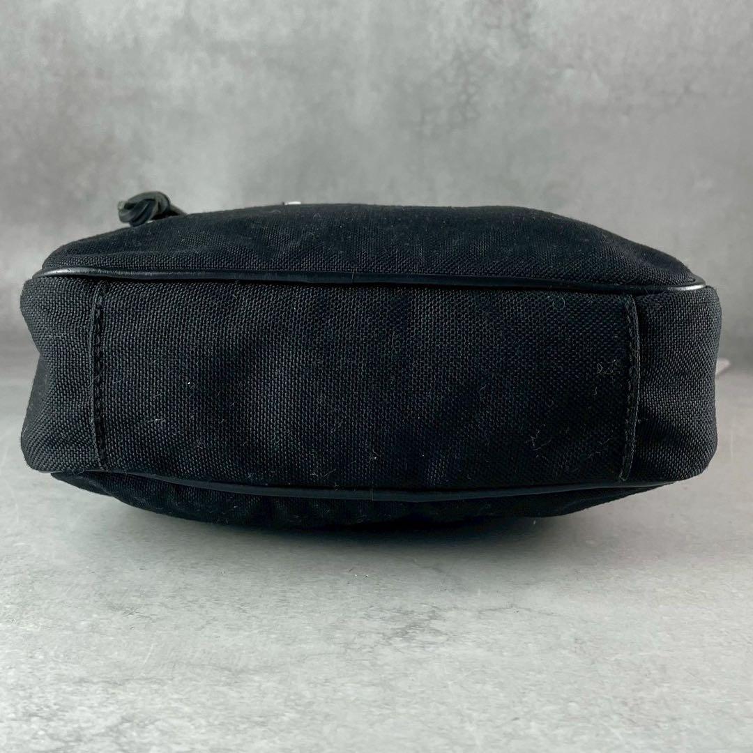 masa3284✨メゾンマルジェラ ショルダーバッグ 黒 4ステッチ 無地