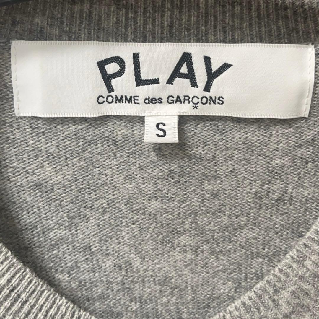 【ありさま】プレイ　コムデギャルソン　カーディガン グレー