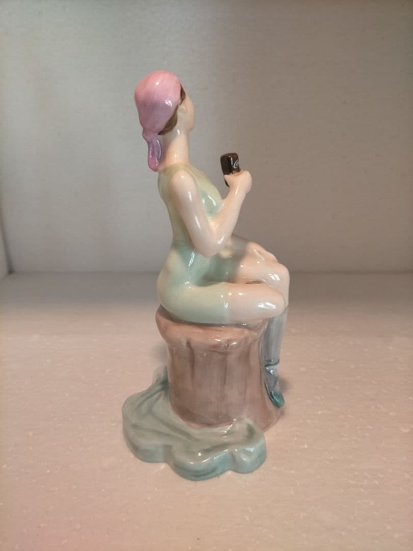 限定品   ロイヤルドルトン コカコーラ 広告フィギュア