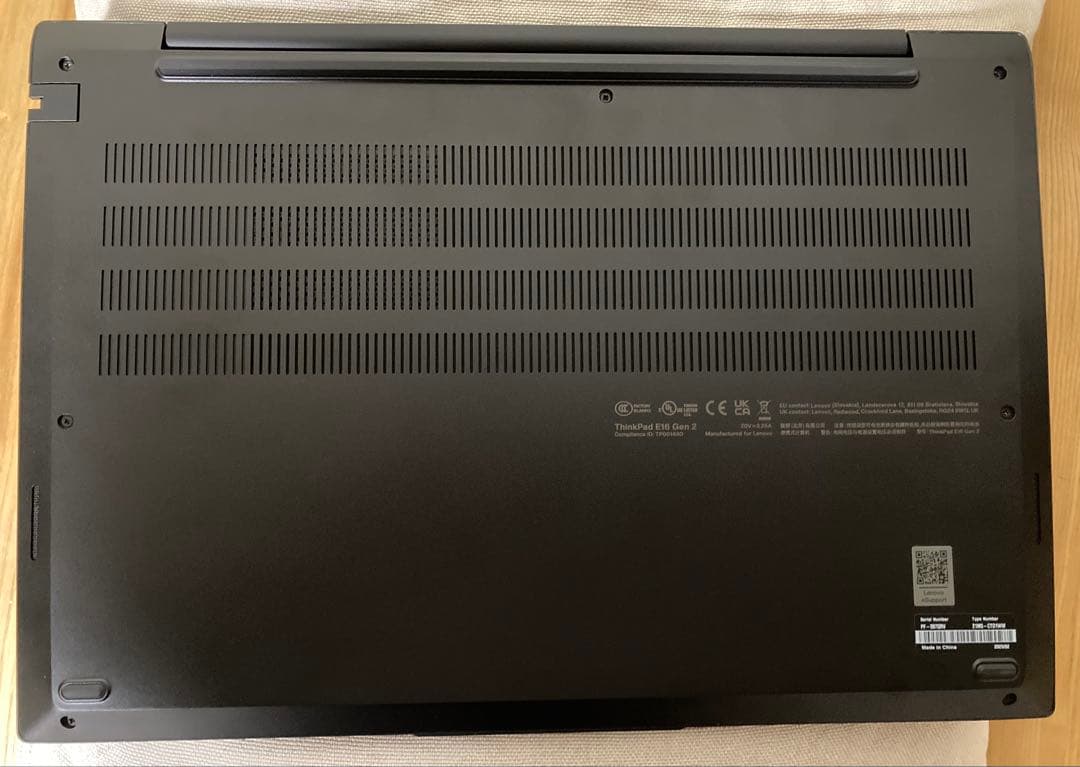 Ta Ba Nghiep　Thinkpad E16 Gen2 Ryzen7