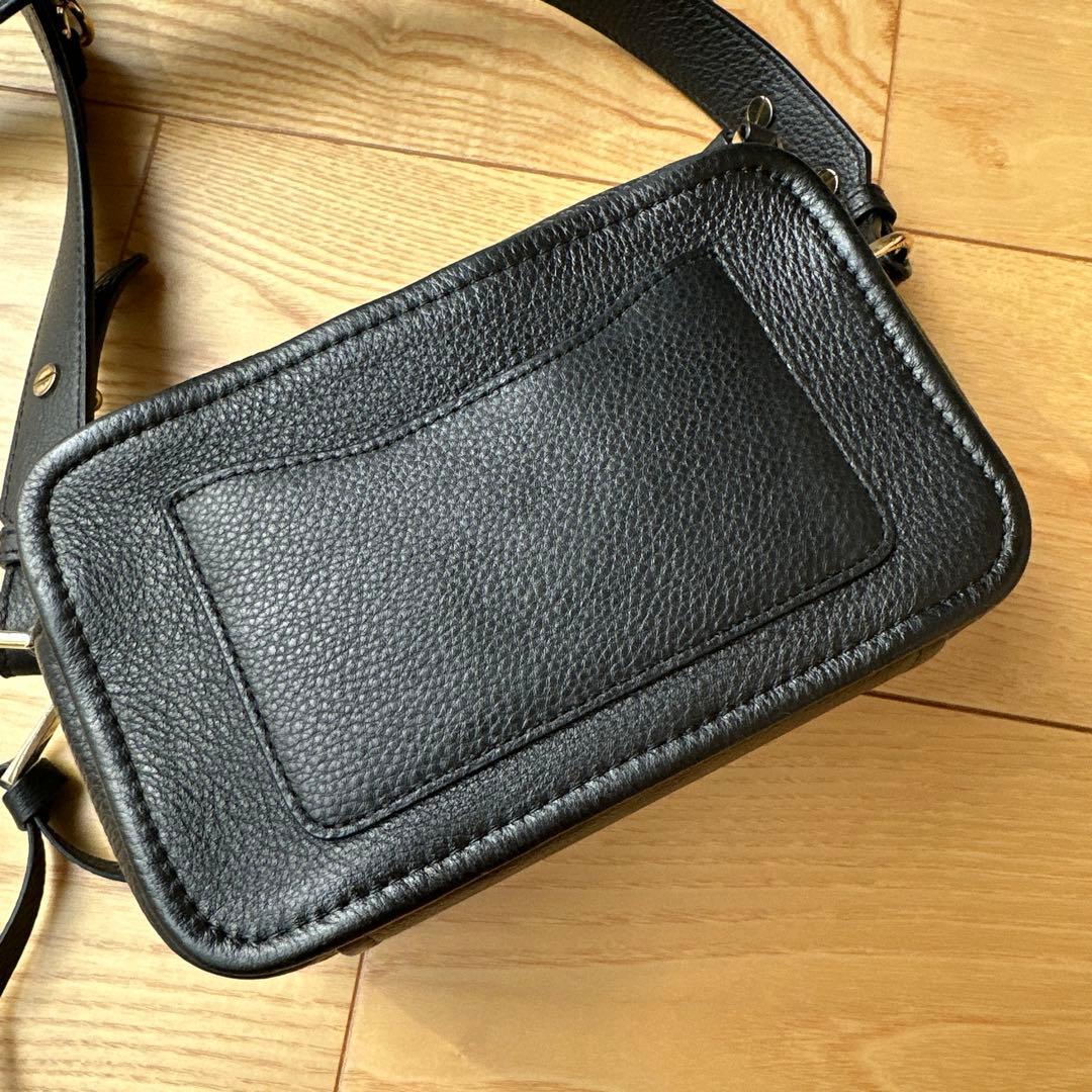 ビ*ス様 マークジェイコブス　ショルダーバッグ　ソフトショット21 ブラック　牛