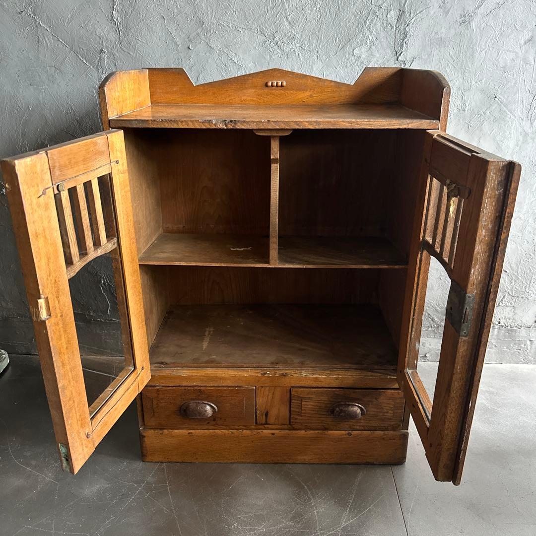 瞬間的お値下げ❗️ヴィンテージ　ミニガラス戸棚　食器棚　書棚