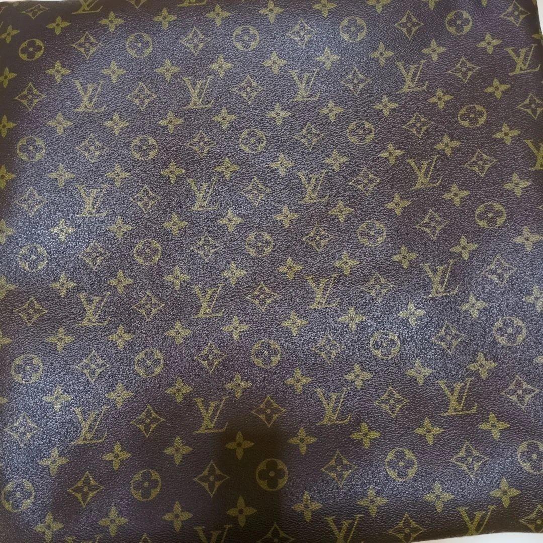 ルイヴィトンモノグラムクッションカバー✨ノベルティ