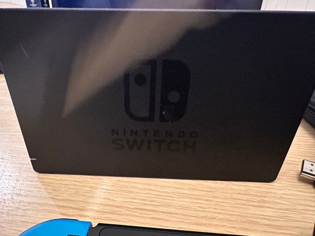 【2018年製】　美品　Nintendo Switch 任天堂　スイッチ