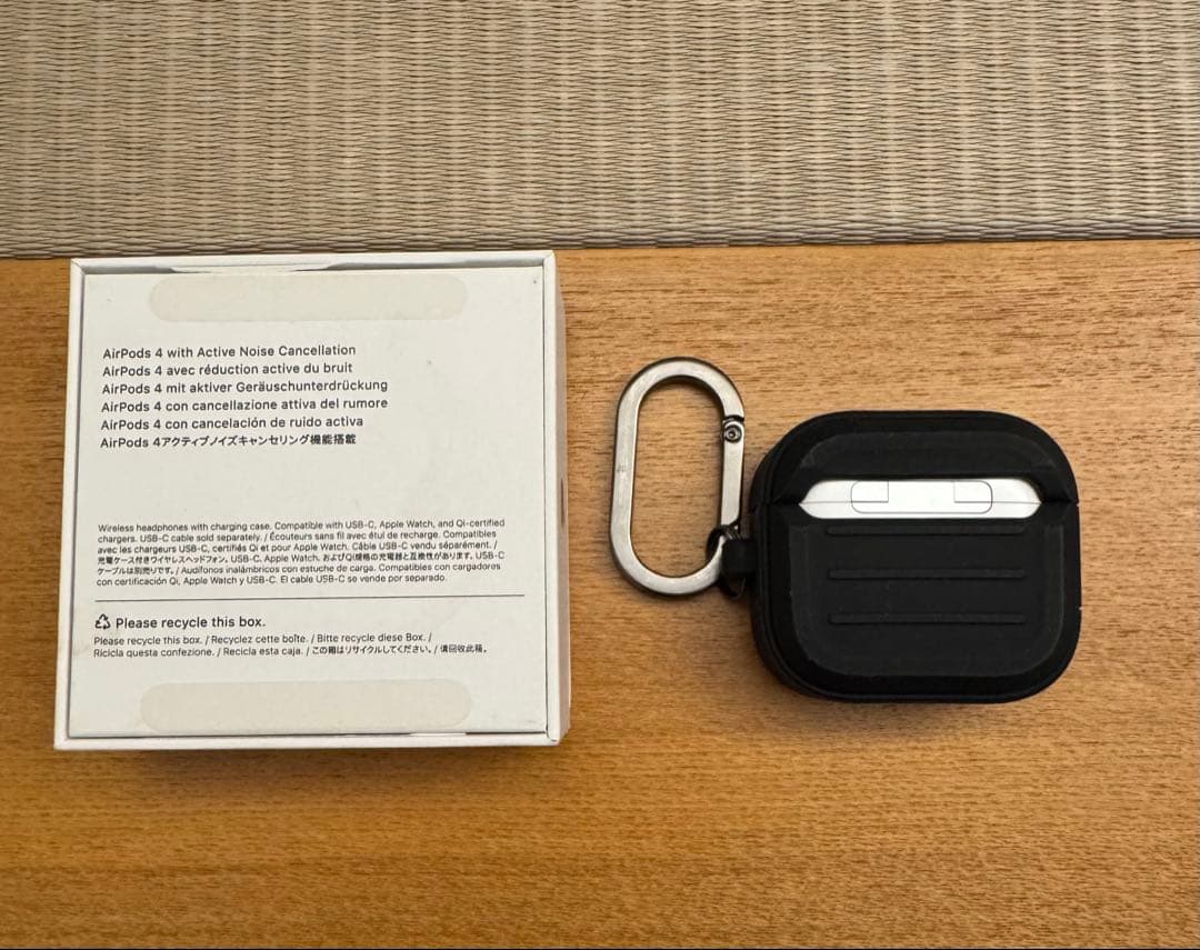 Apple AirPods 4（第4世代） カバー付き