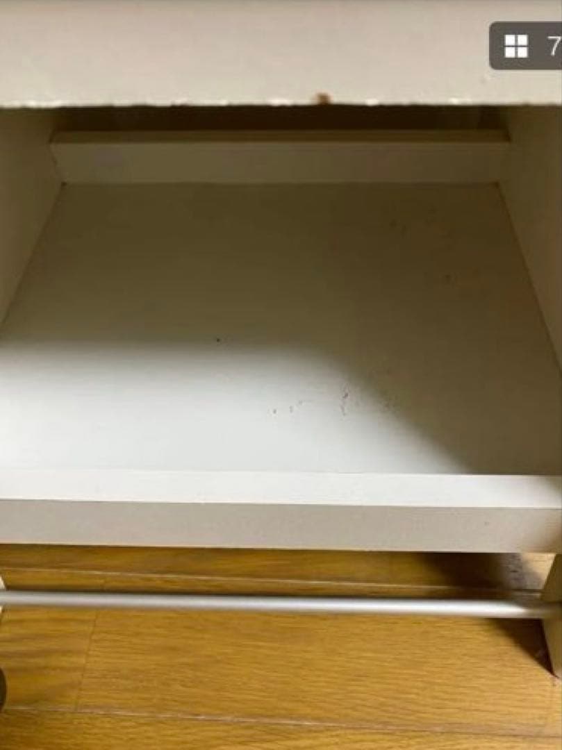 ニトリ鏡面白仕上げ 大収納型LEDライト付き ドレッサー《椅子付き》 鏡台