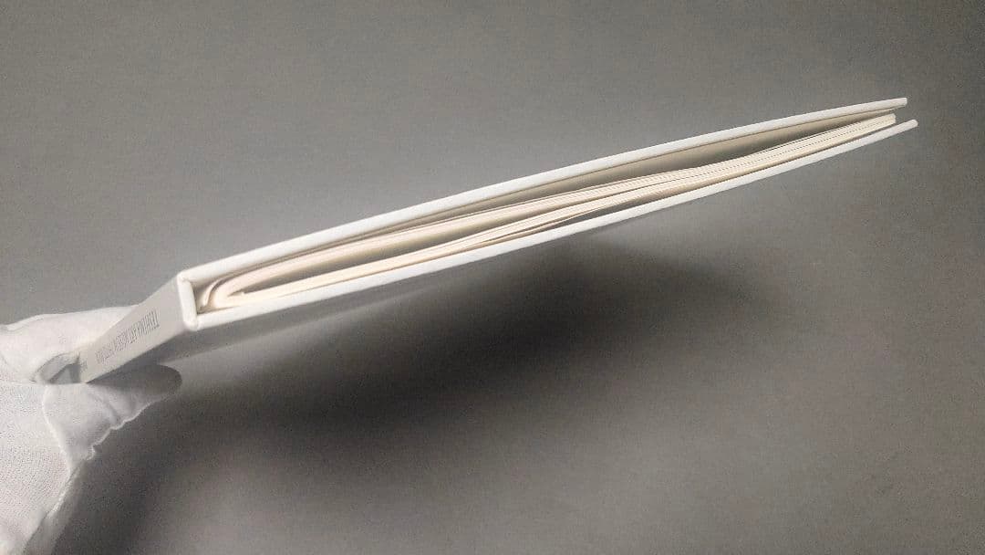 豊島美術館  写真集  内藤礼  西沢立衛