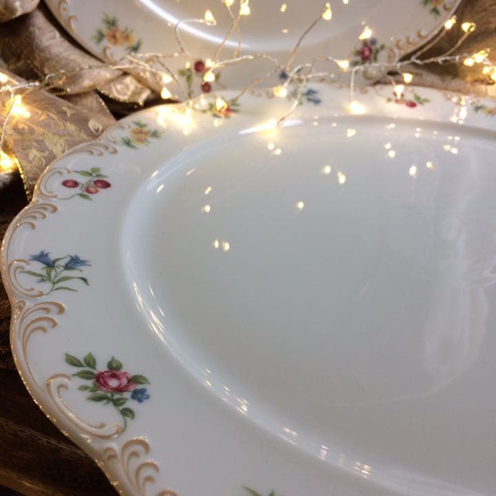 ドイツ製 ROSENTARL 可憐なお花と美しいレリーフ プレート