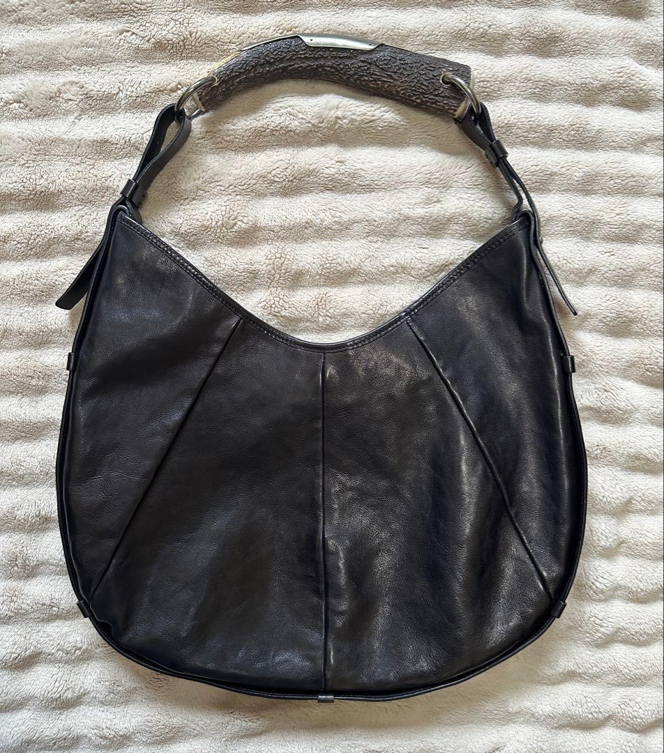 サンローラン　モンバサ