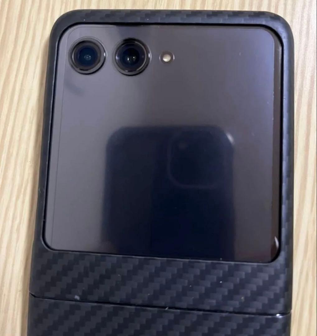 motorola la razr 40 ultra　2/1出品取消